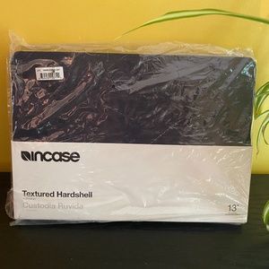 Textured Navy 13" MacBook Pro Case